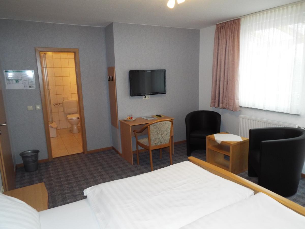 Hotel Garni Zum Reinhardswald Gewissenruh Room photo